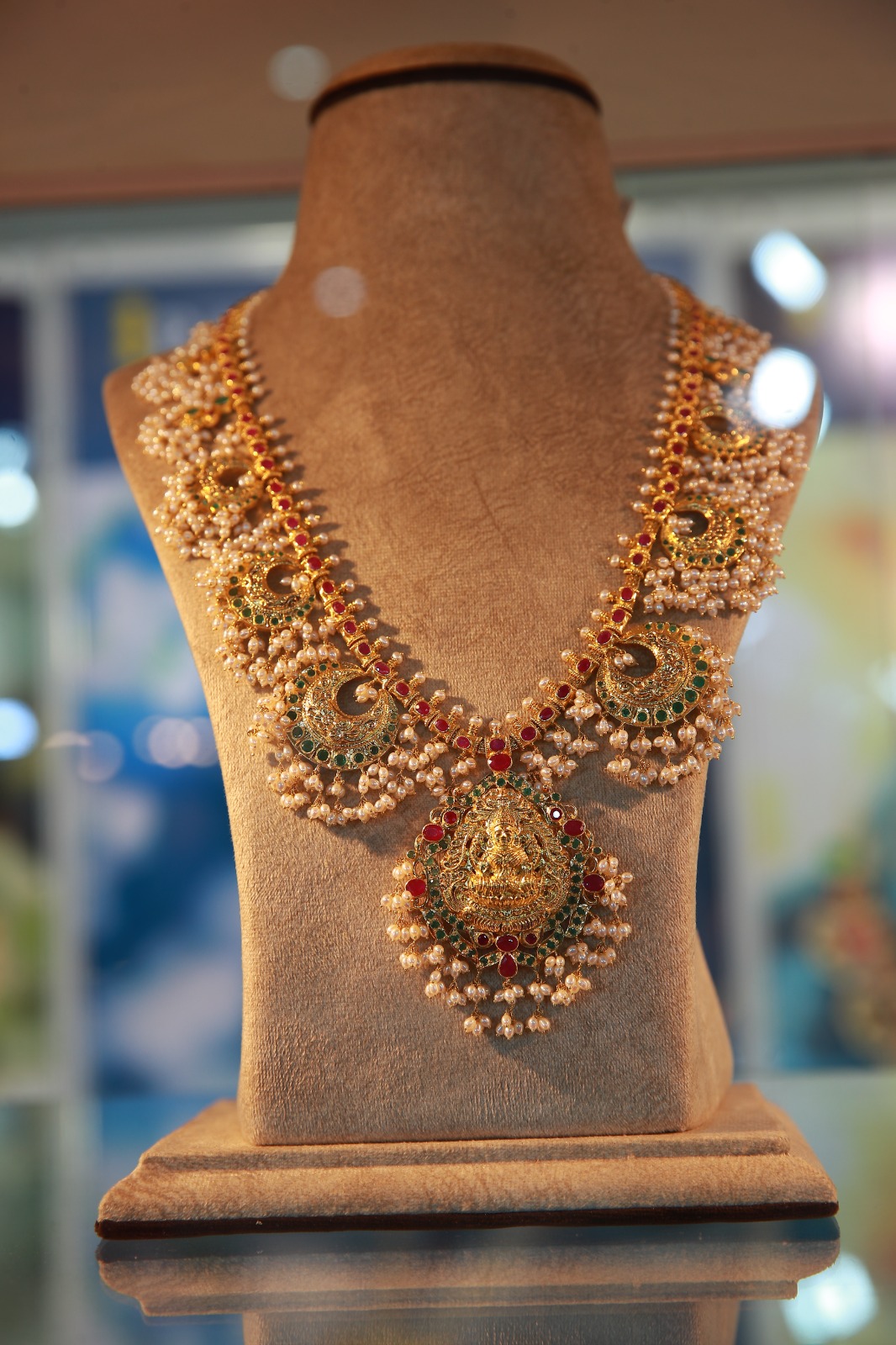 Jewellery Masterpiece 12
